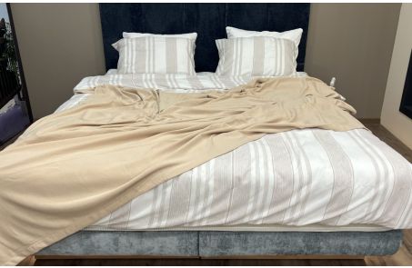 VISCOSE SALMON Blanket